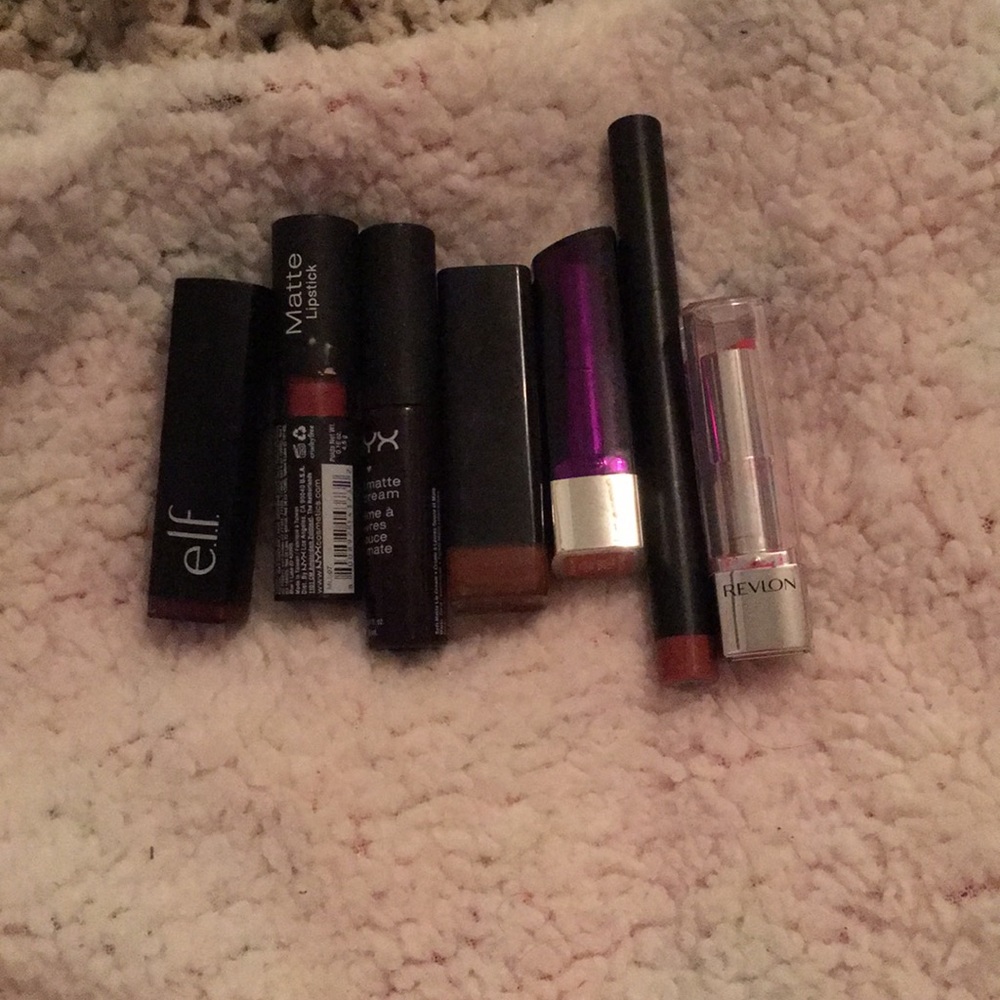 7 lipsticks